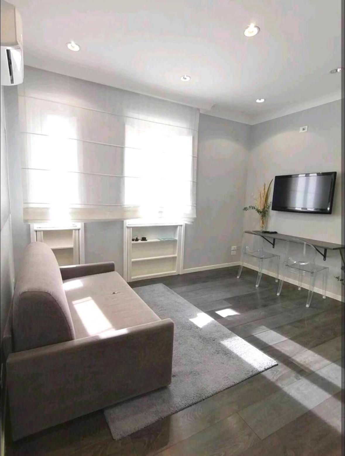 Crispi Relax Apartment Rome Bagian luar foto